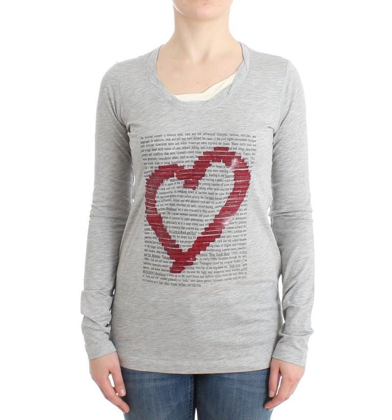 Gray longsleeved cotton top