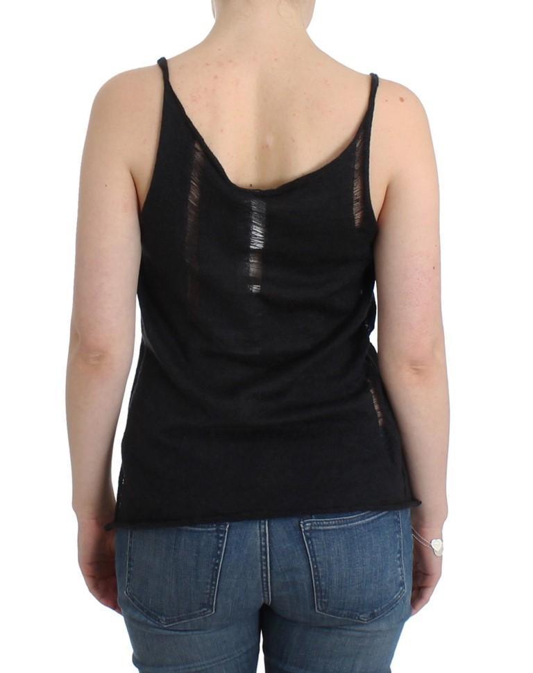Black knitted tank top