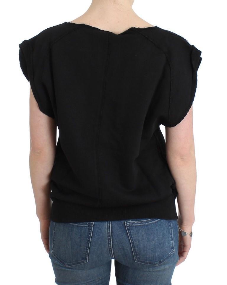 Black printed shortsleeved sweatshirt