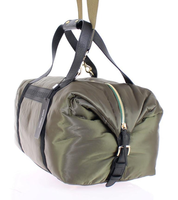 Green nylon unisex travel bag