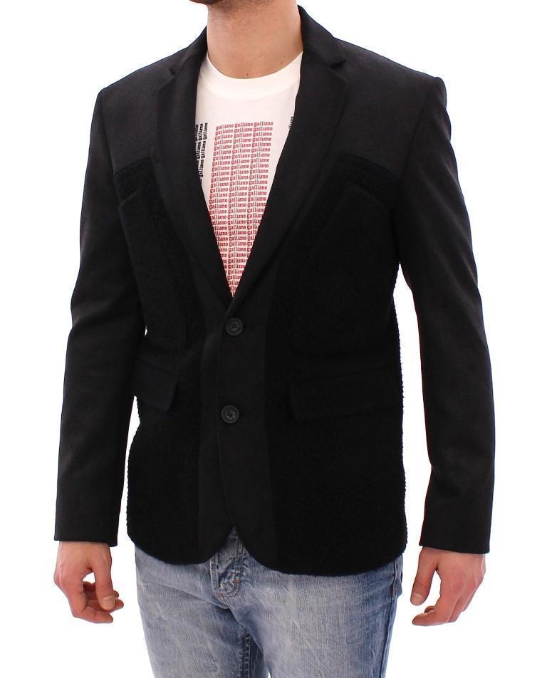 Black slim fitted blazer