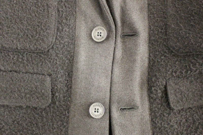 Black slim fitted blazer